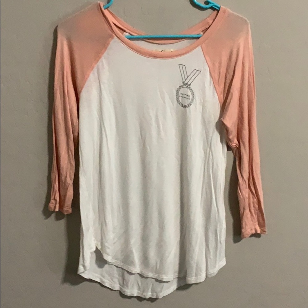 HOLLISTER baseball tee